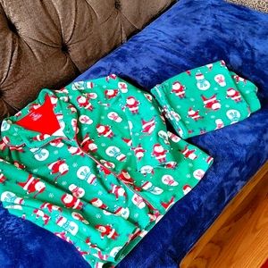 Carter boy's Christmas pajamas, sz 10